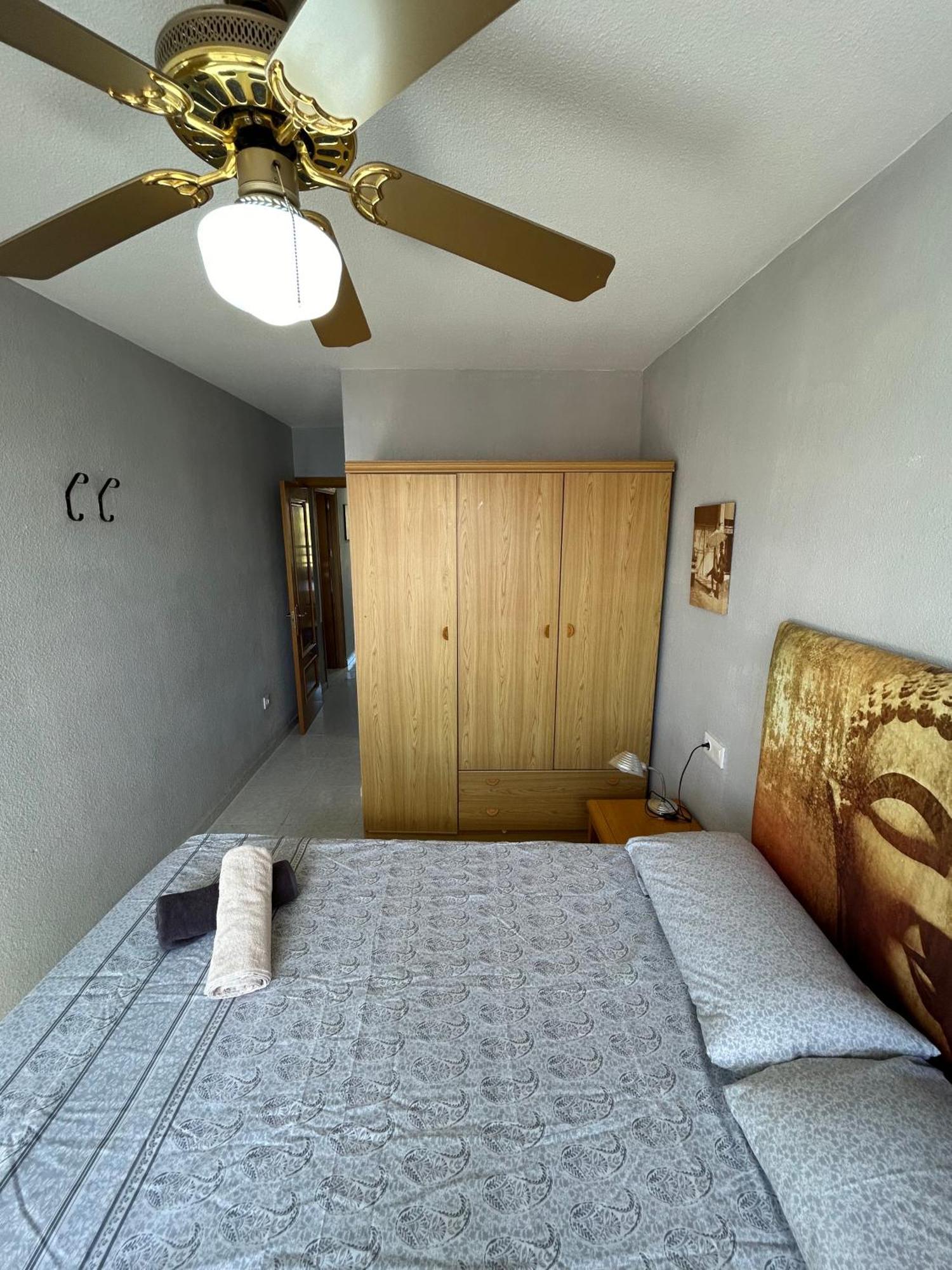 Apartamento Con Preciosas Vistas Y Piscina Benidorm Kültér fotó