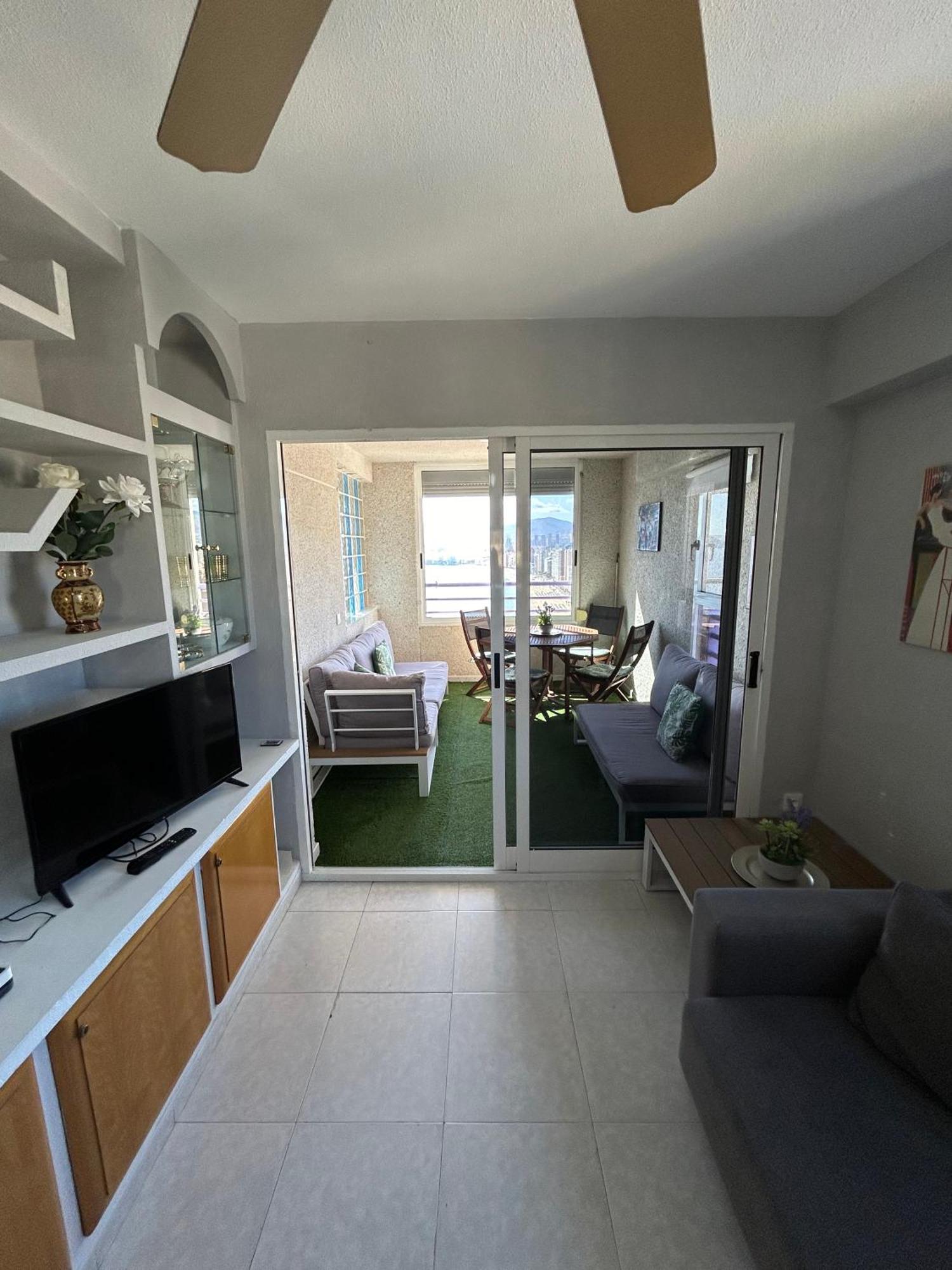 Apartamento Con Preciosas Vistas Y Piscina Benidorm Kültér fotó